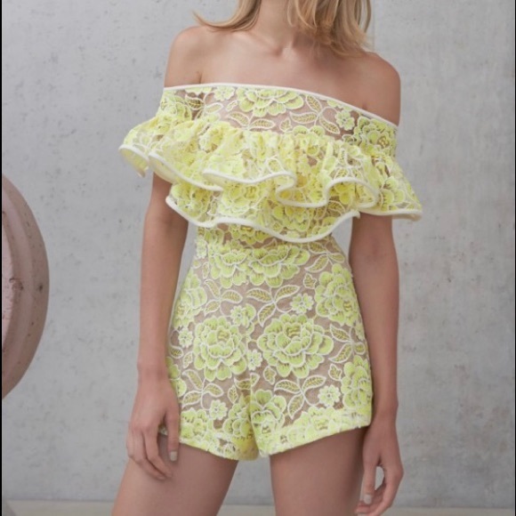 ALEXIS | Off Shoulder Ruffle Lace Romper | XS - Picture 1 of 6